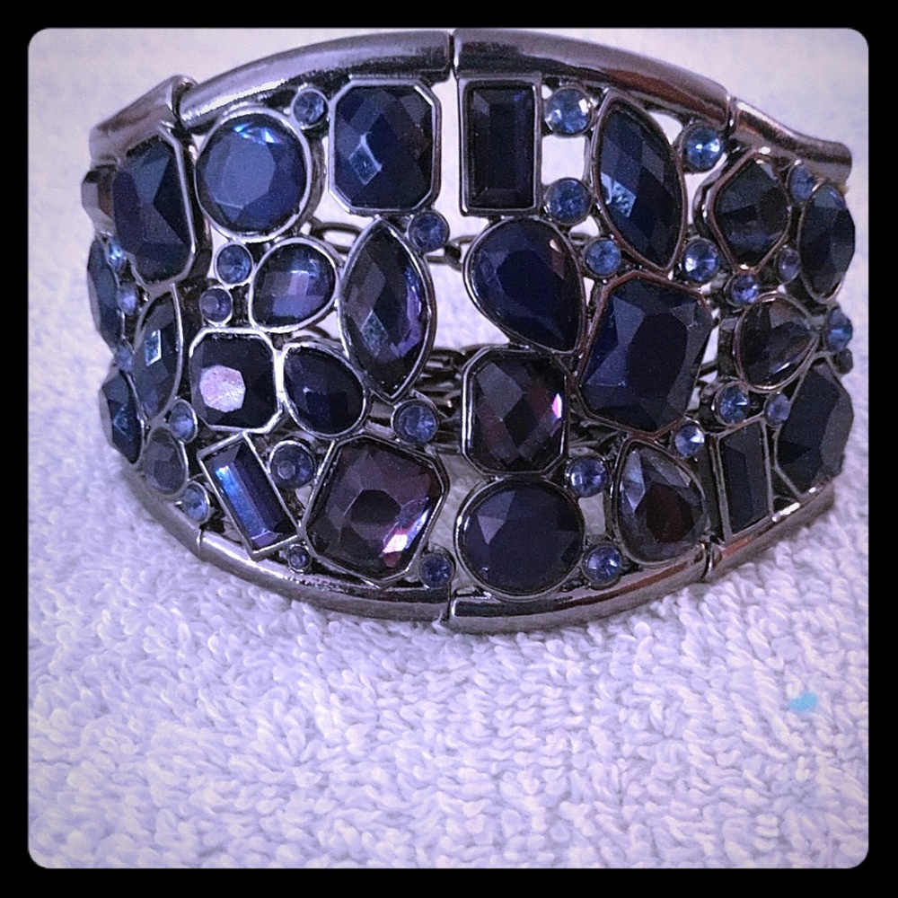 Blue Sapphire rhinestones stretch fashion cuff bracelet